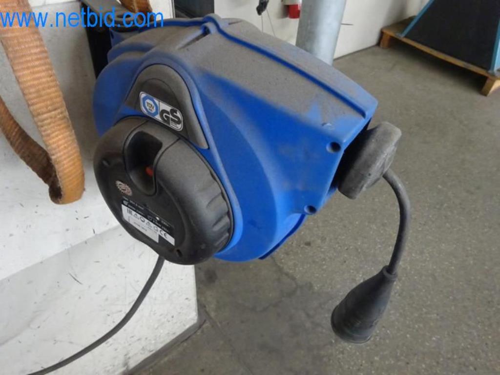 Stroje, vozový park a provozní zařízení-1