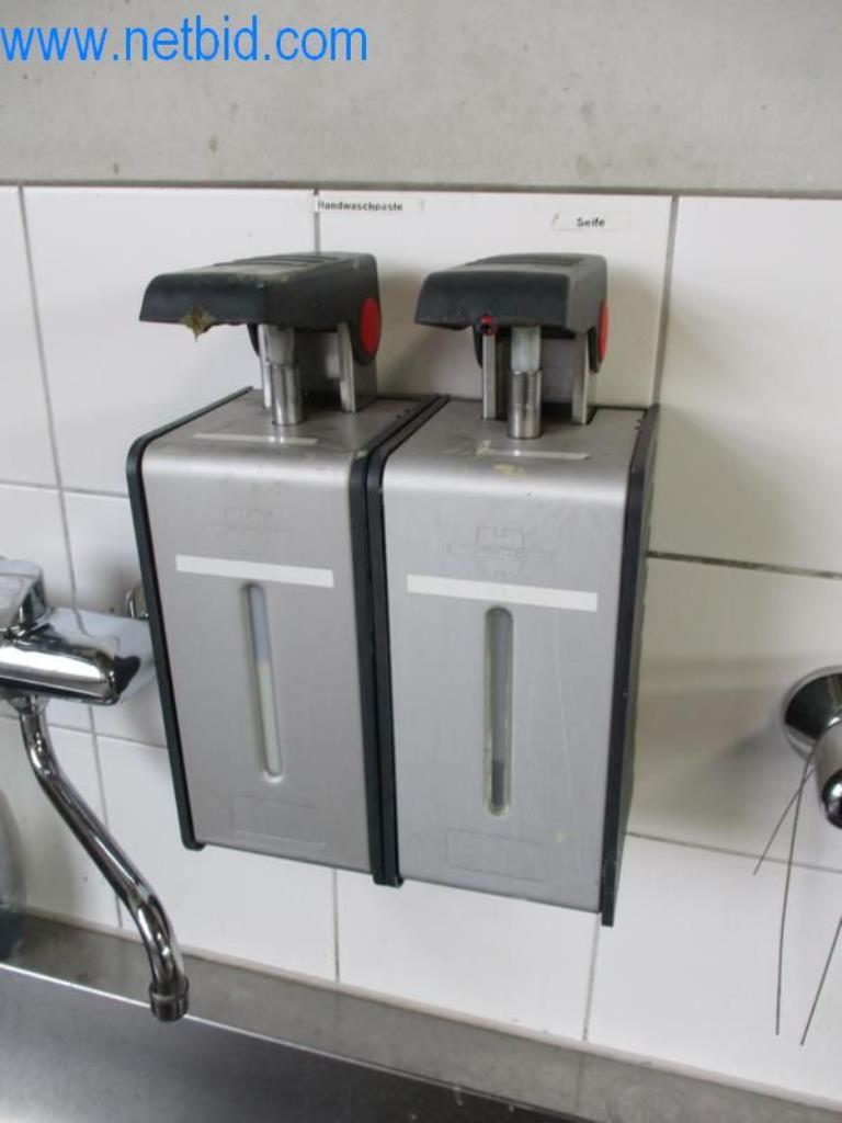 Maquinaria, parque móvil y equipos de explotación-3