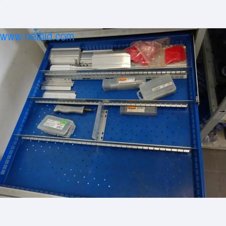 Maquinaria, parque móvil y equipos de explotación-3