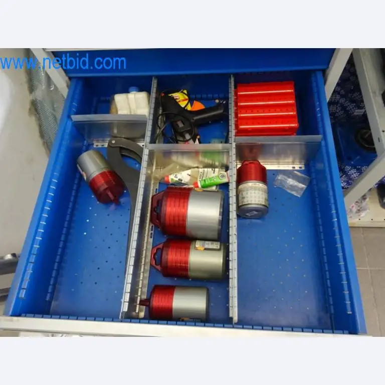 Maquinaria, parque móvil y equipos de explotación-6