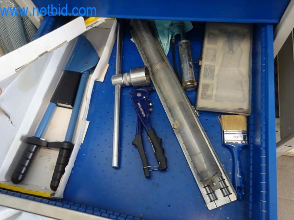 Maquinaria, parque móvil y equipos de explotación-7