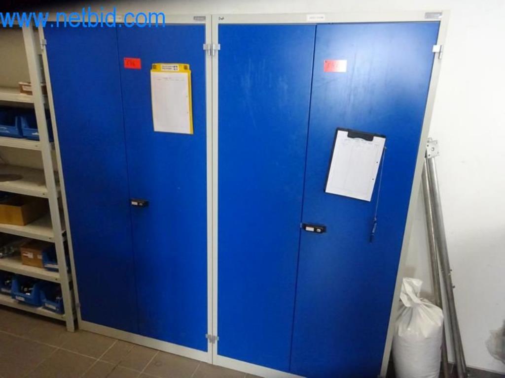 Stroje, vozový park a provozní zařízení-11