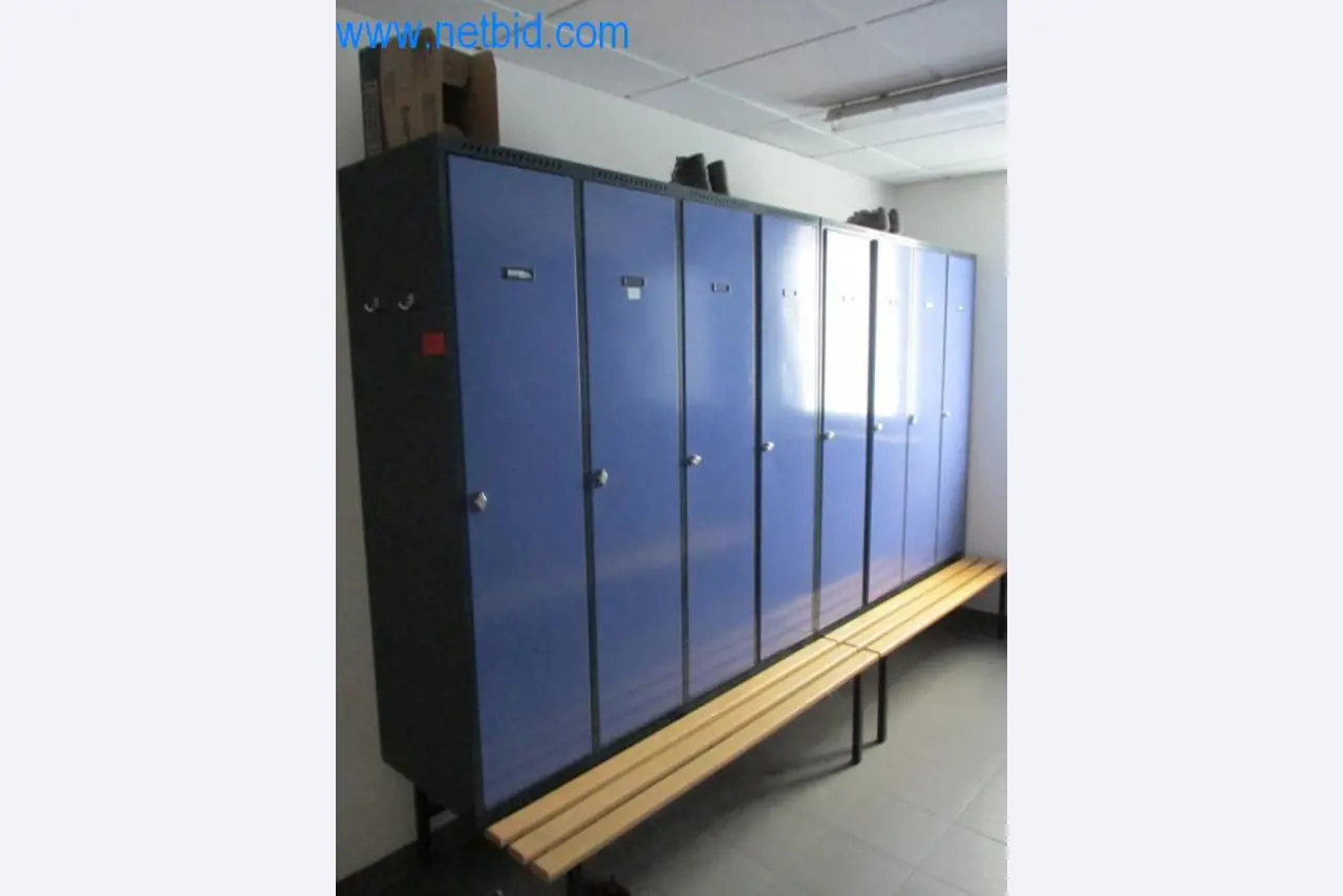 Maquinaria, parque móvil y equipos de explotación-1