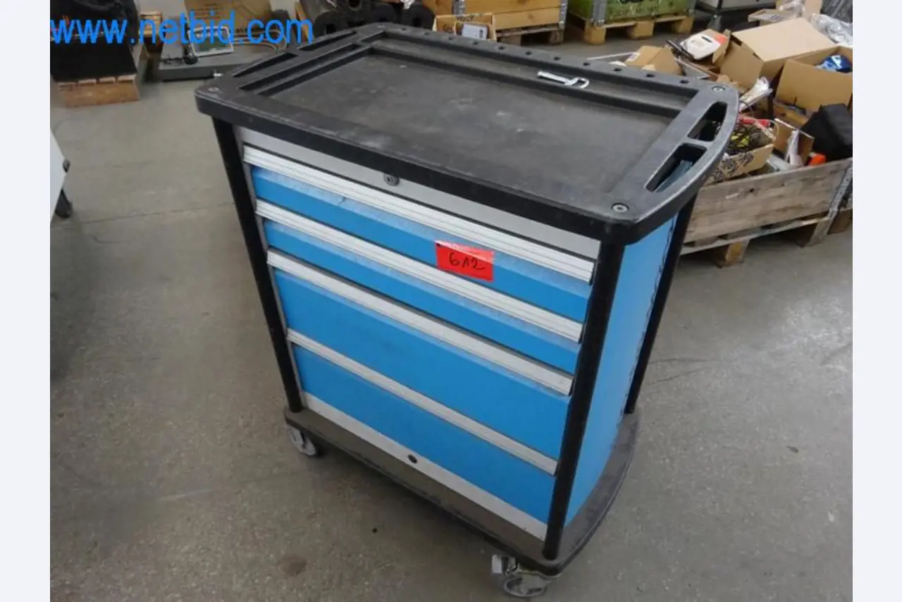 Stroje, vozový park a provozní zařízení-3