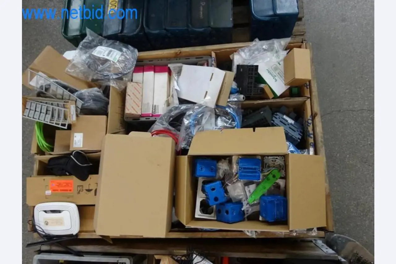 Maquinaria, parque móvil y equipos de explotación-2