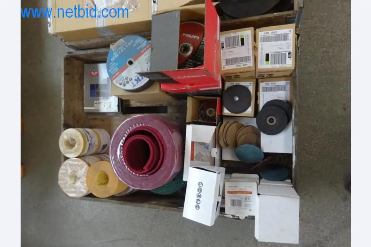 Stroje, vozový park a provozní zařízení-1