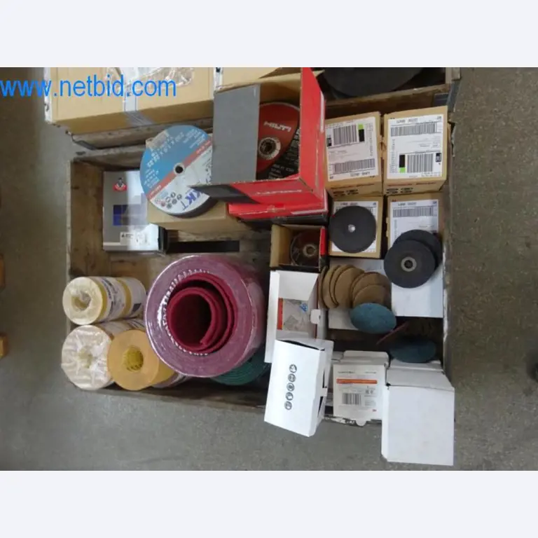 Stroje, vozový park a provozní zařízení-1