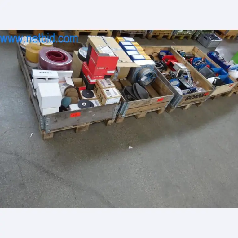 Stroje, vozový park a provozní zařízení-2