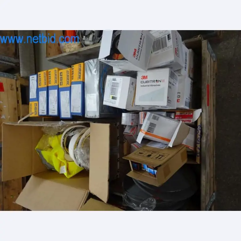 Stroje, vozový park a provozní zařízení-5