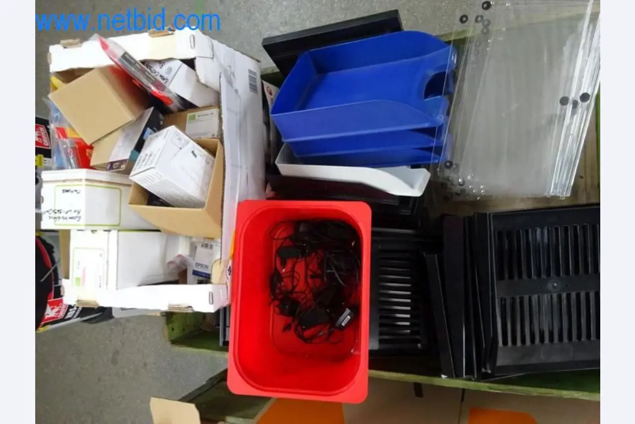 Stroje, vozový park a provozní zařízení-5