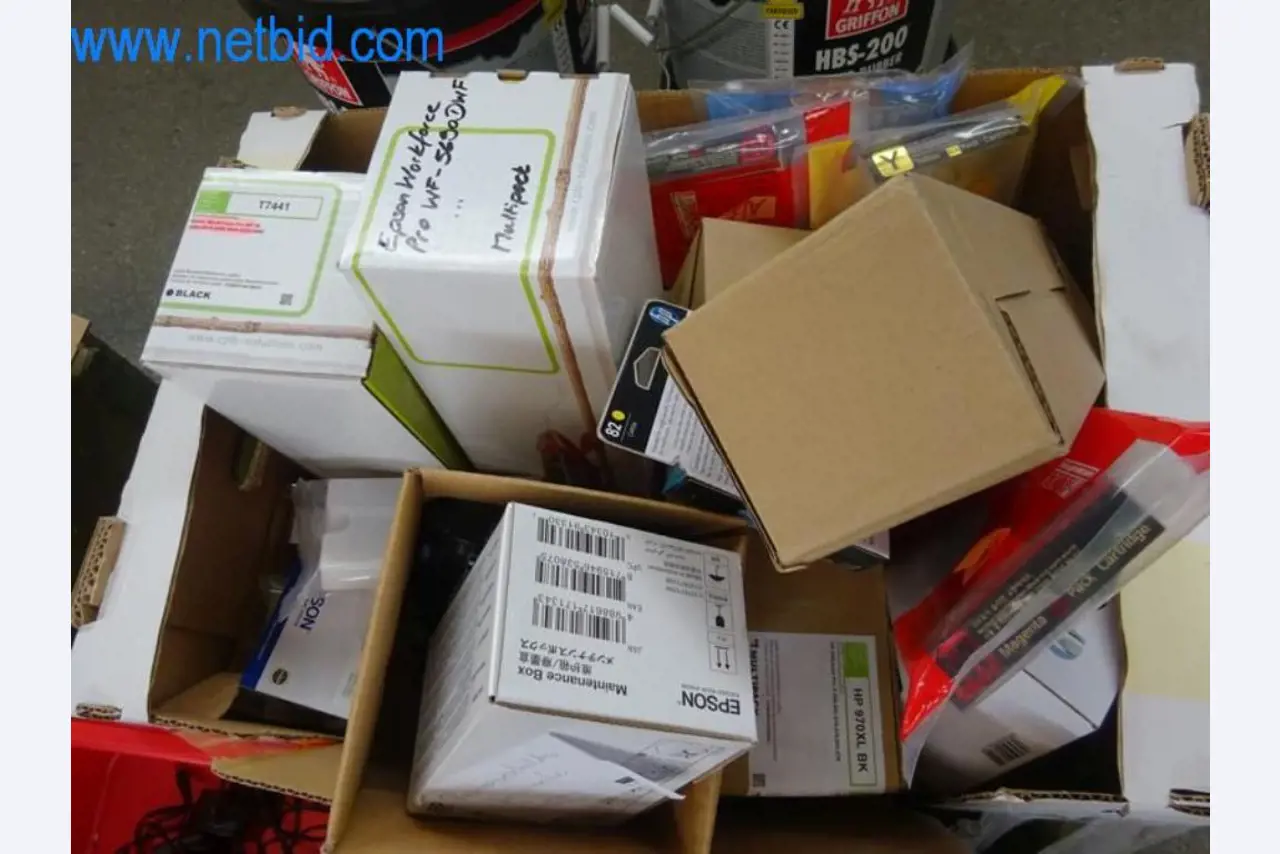 Stroje, vozový park a provozní zařízení-7