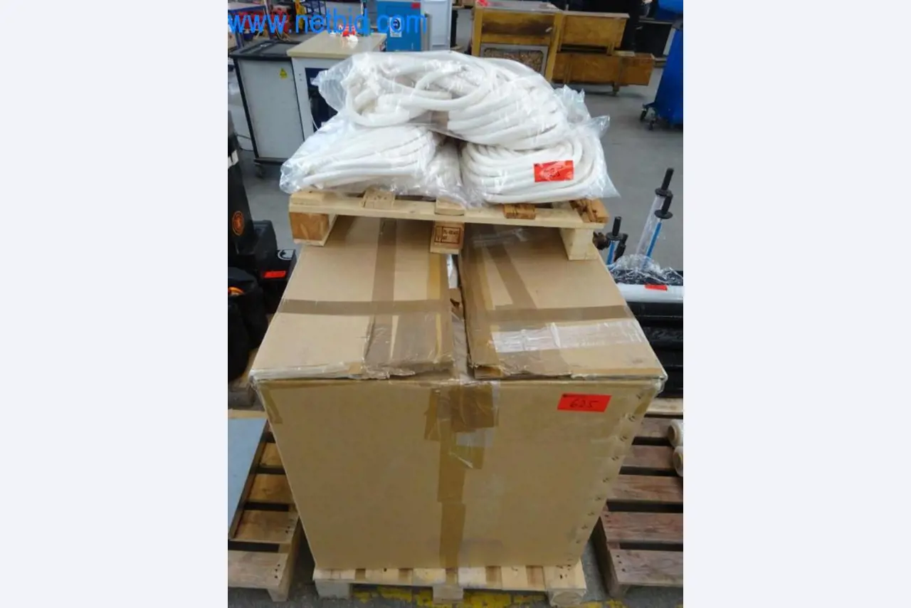 Maquinaria, parque móvil y equipos de explotación-1