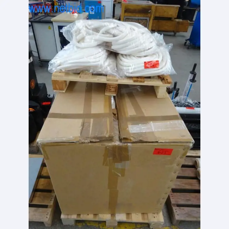 Maquinaria, parque móvil y equipos de explotación-1