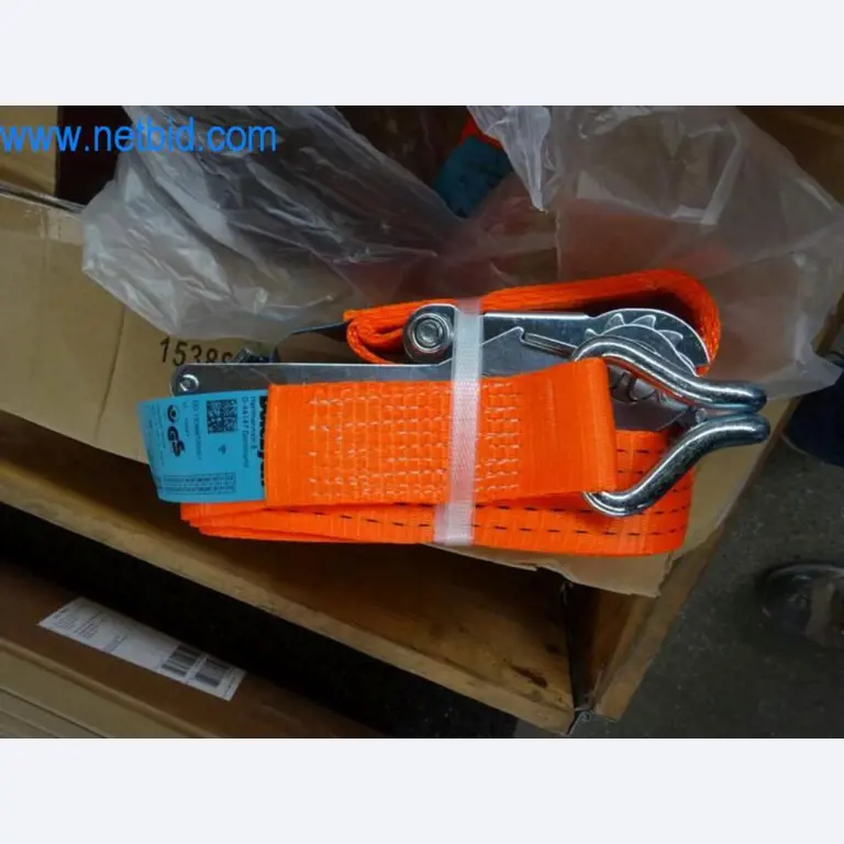 Máquinas, parque automóvel e equipamento operacional-2