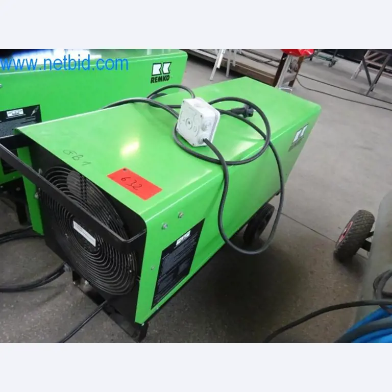 Stroje, vozový park a provozní zařízení-1