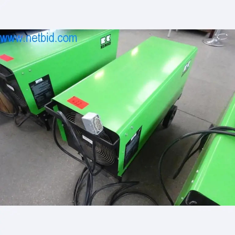 Máquinas, parque automóvel e equipamento operacional-1