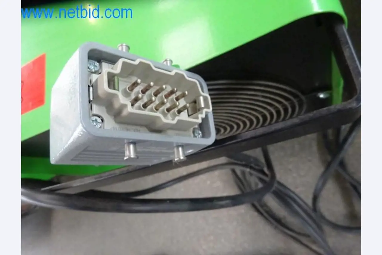 Máquinas, parque automóvel e equipamento operacional-4