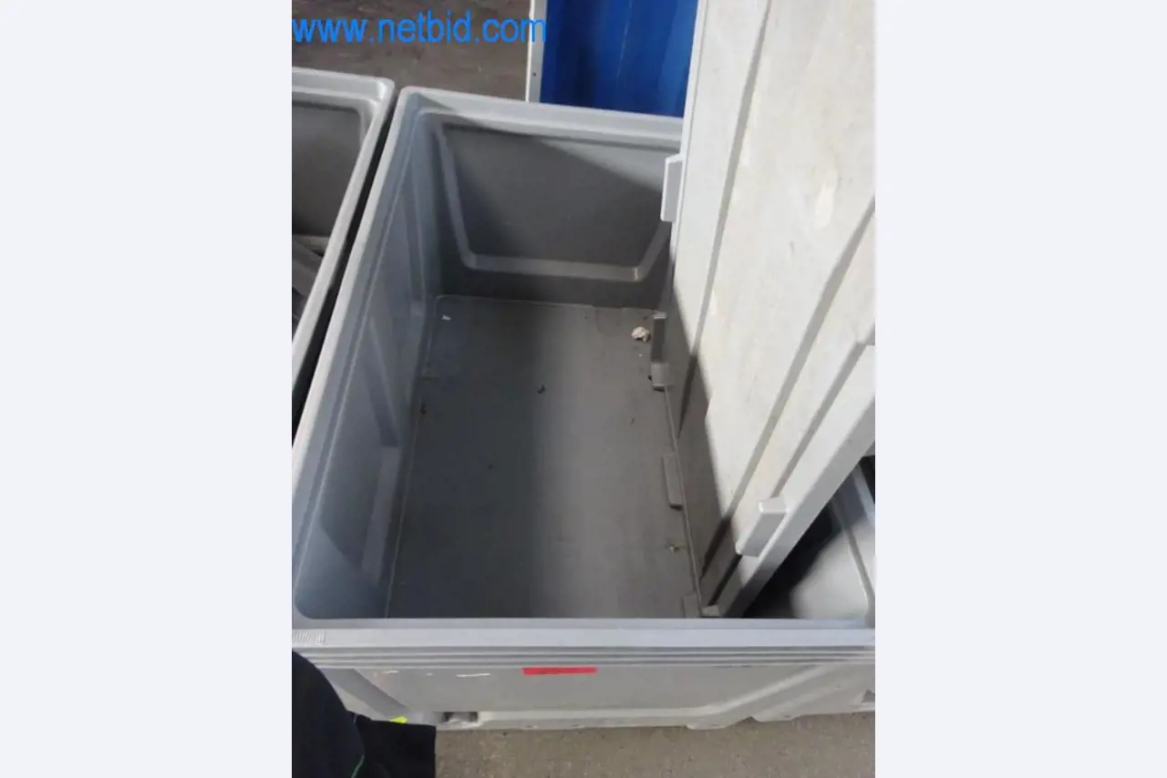 Máquinas, parque automóvel e equipamento operacional-2