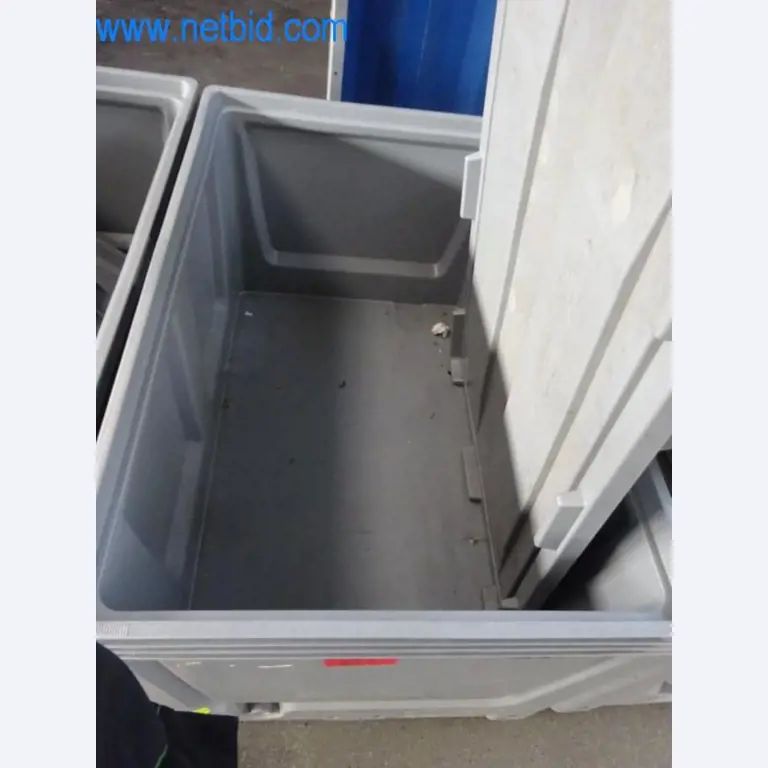 Máquinas, parque automóvel e equipamento operacional-2