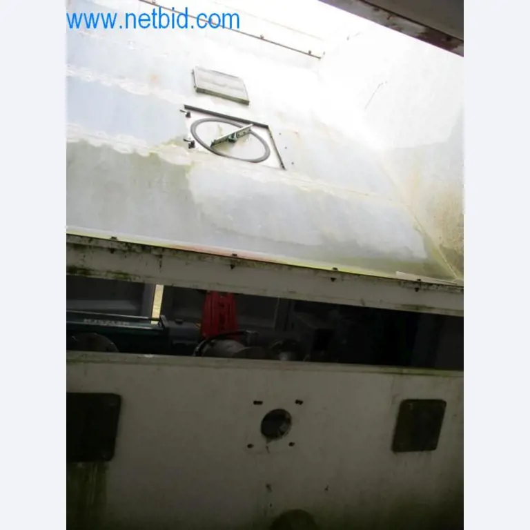 Máquinas, parque automóvel e equipamento operacional-4