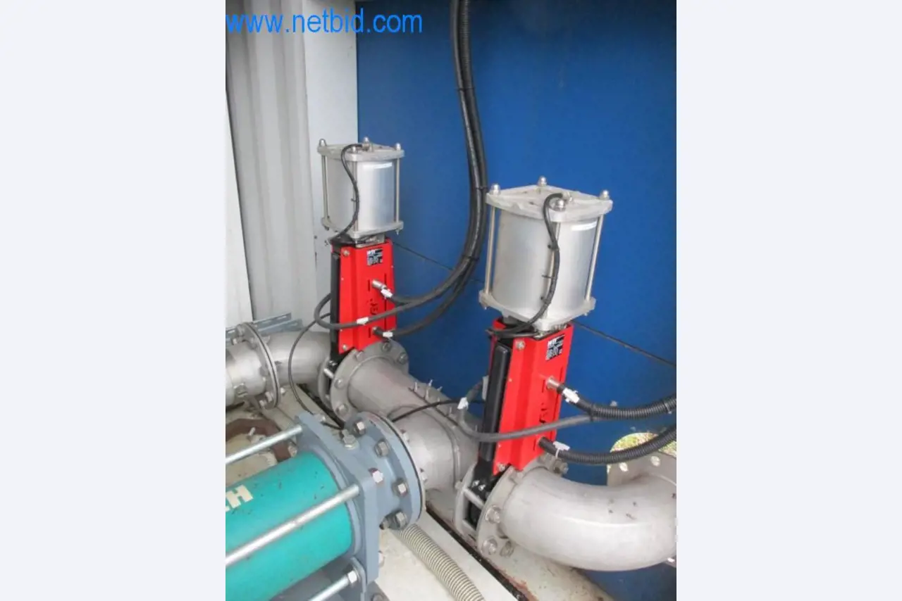 Máquinas, parque automóvel e equipamento operacional-9