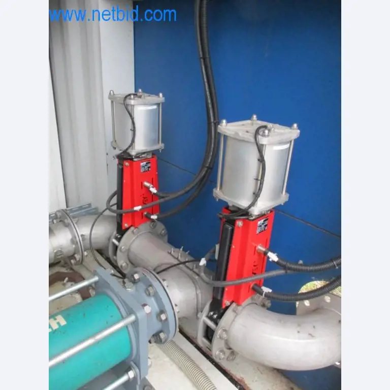 Máquinas, parque automóvel e equipamento operacional-9