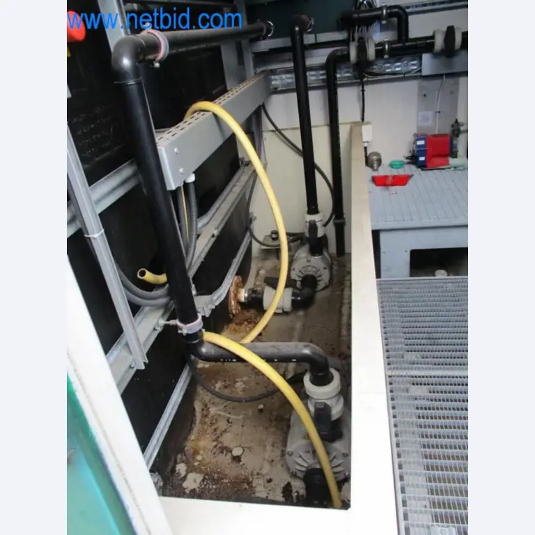 Máquinas, parque automóvel e equipamento operacional-7