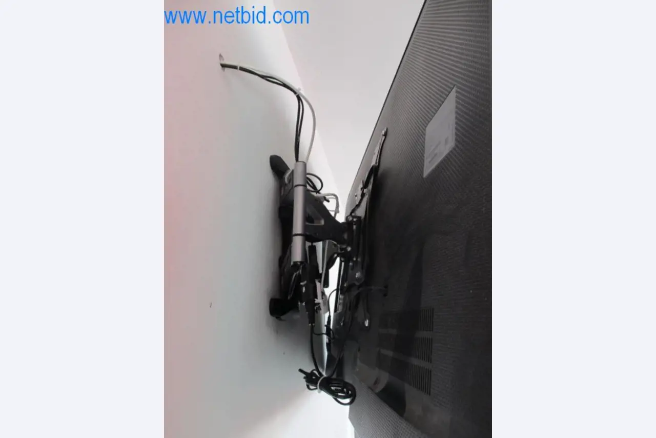 Stroje, vozový park a provozní zařízení-3