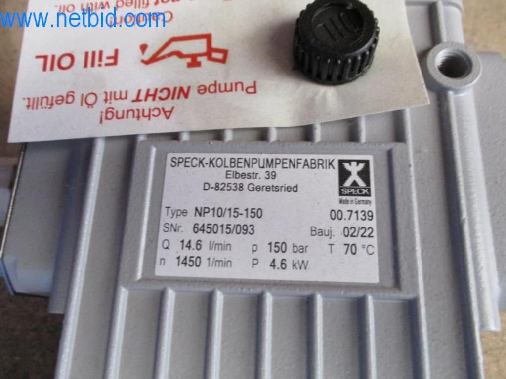 Stroje, vozový park a provozní zařízení-2