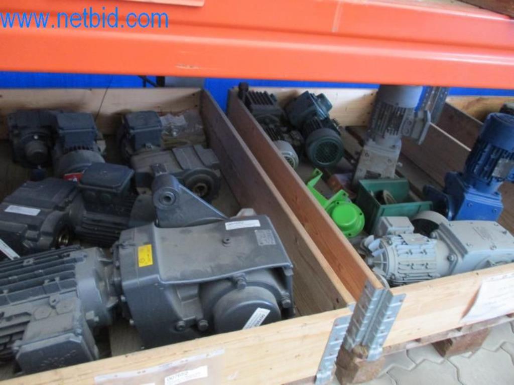 Stroje, vozový park a provozní zařízení-3