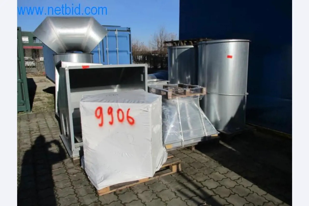 Stroje, vozový park a provozní zařízení-1