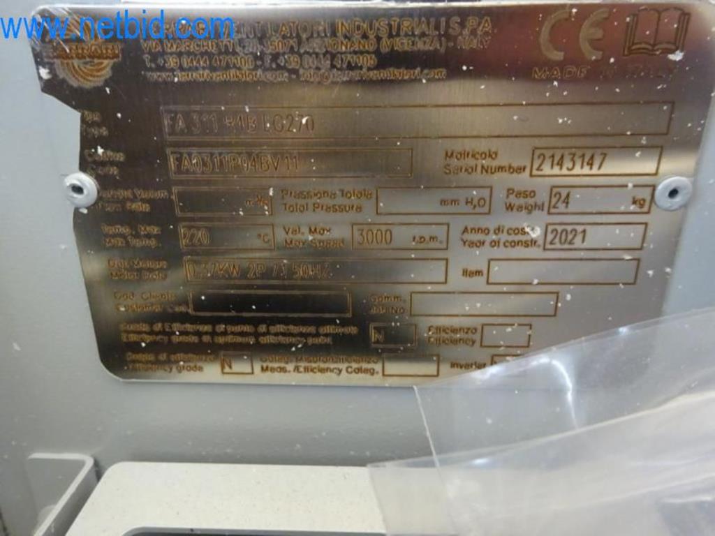 Stroje, vozový park a provozní zařízení-14