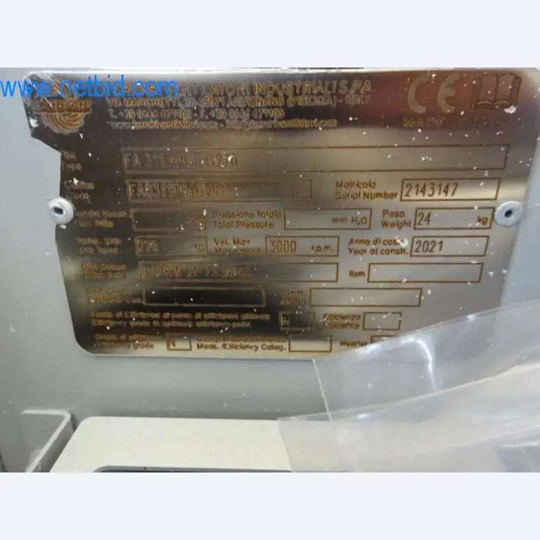 Máquinas, parque automóvel e equipamento operacional-14