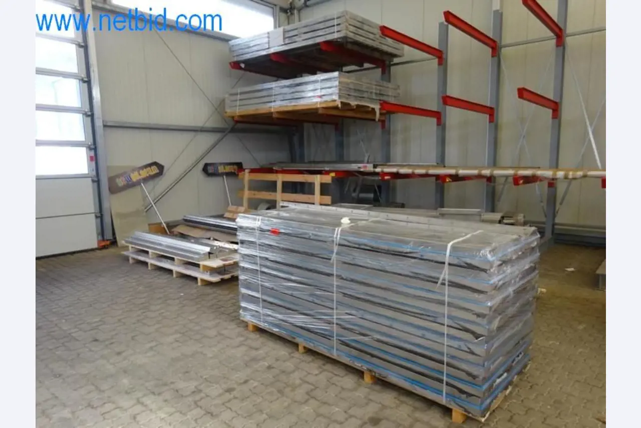 Máquinas, parque automóvel e equipamento operacional-1