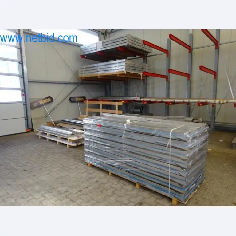 Máquinas, parque automóvel e equipamento operacional-1