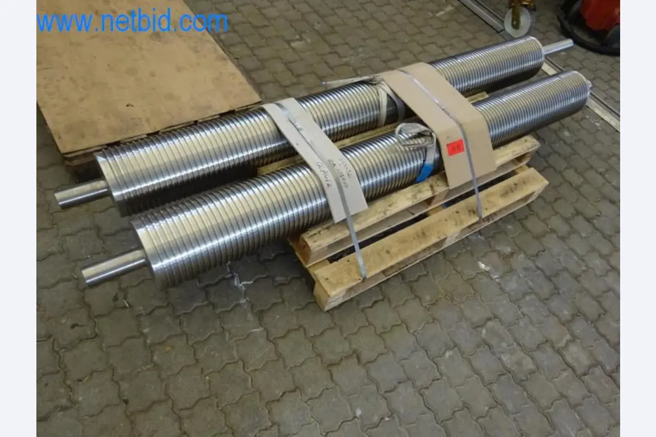 Máquinas, parque automóvel e equipamento operacional-5