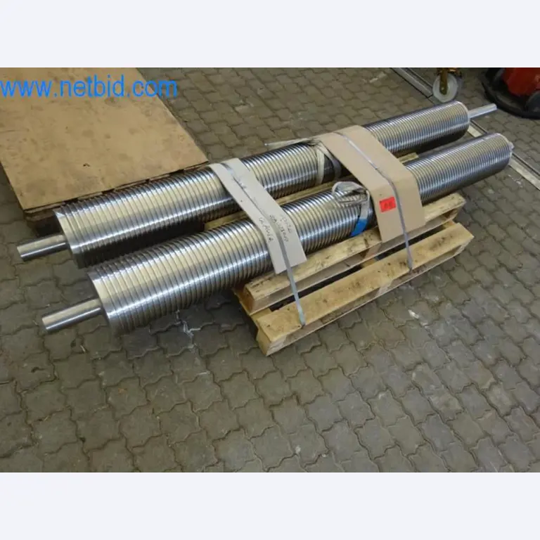 Máquinas, parque automóvel e equipamento operacional-5