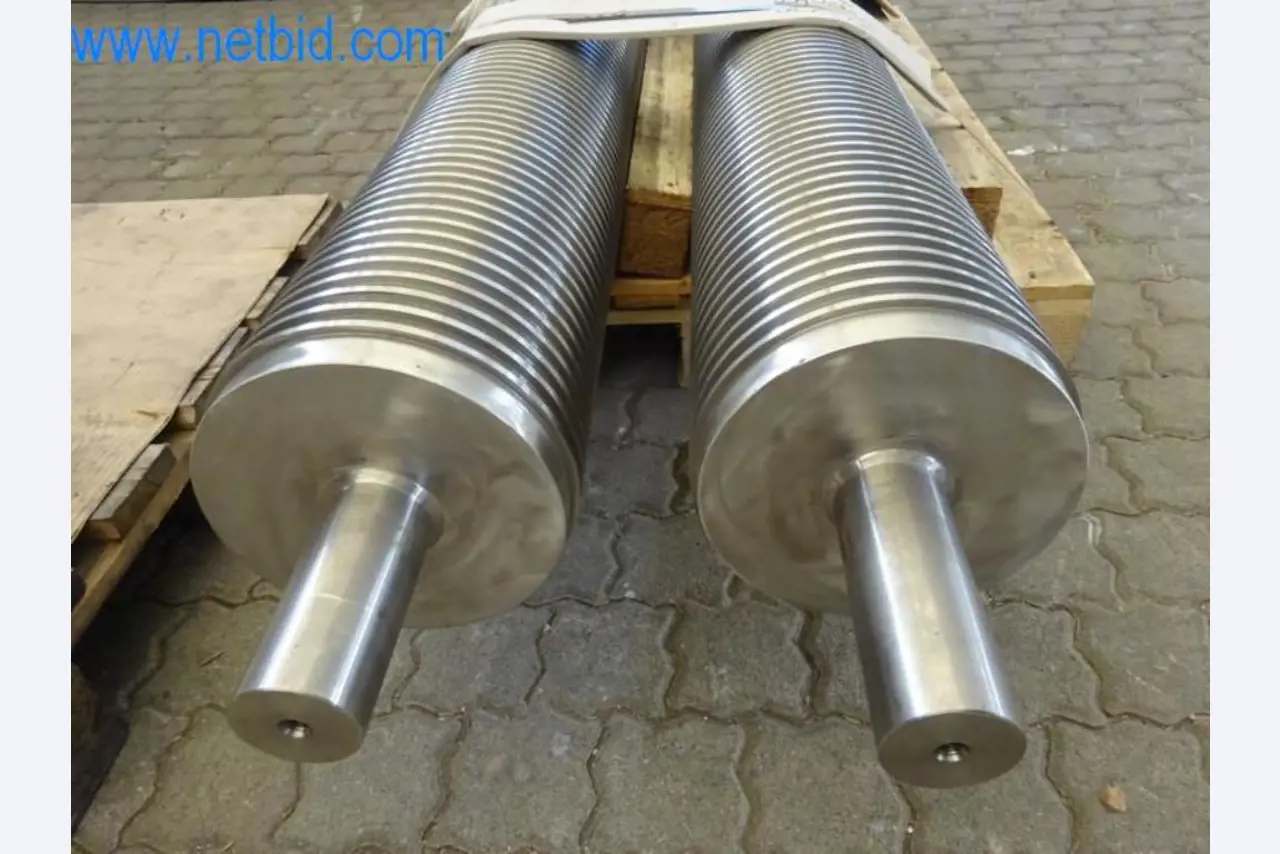 Máquinas, parque automóvel e equipamento operacional-6