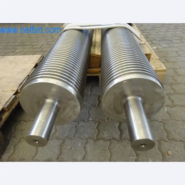 Máquinas, parque automóvel e equipamento operacional-6