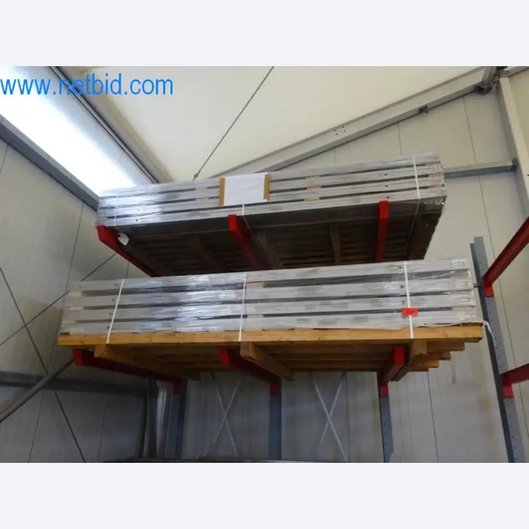 Máquinas, parque automóvel e equipamento operacional-8