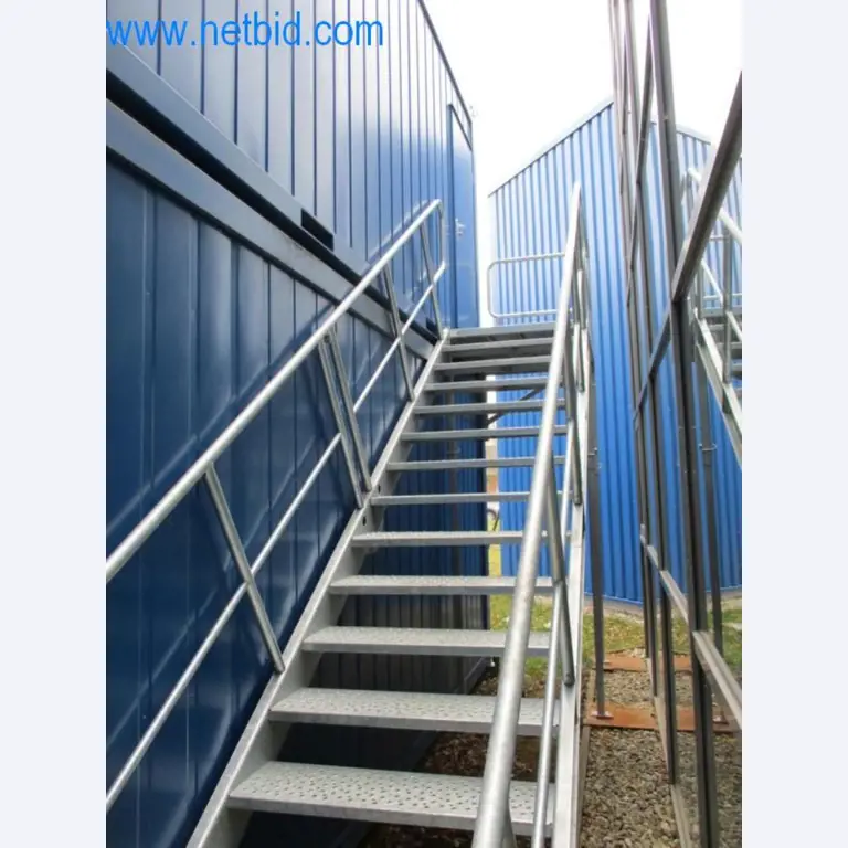 Máquinas, parque automóvel e equipamento operacional-3