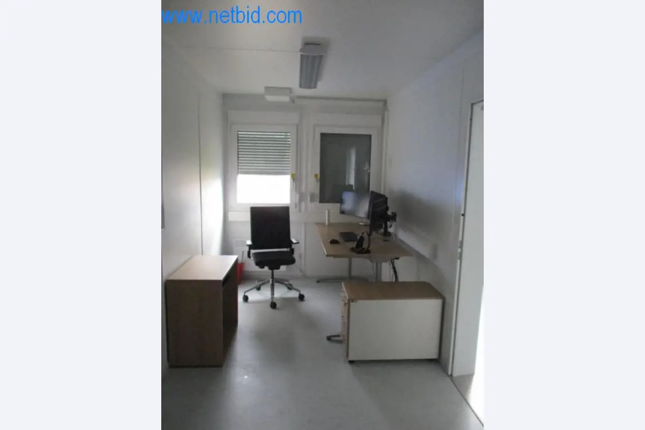 Máquinas, parque automóvel e equipamento operacional-5