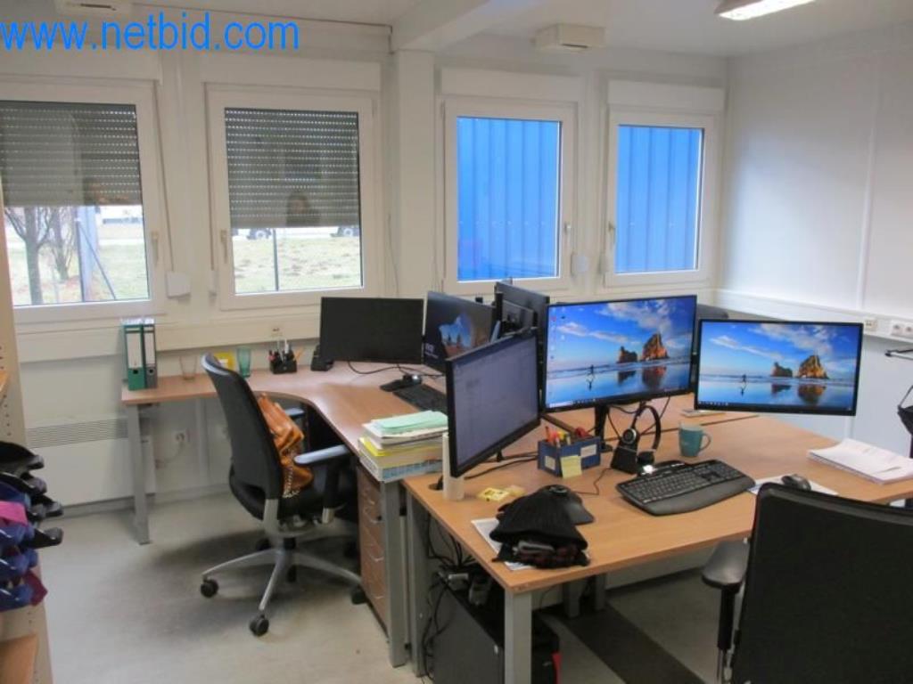 Stroje, vozový park a provozní zařízení-7