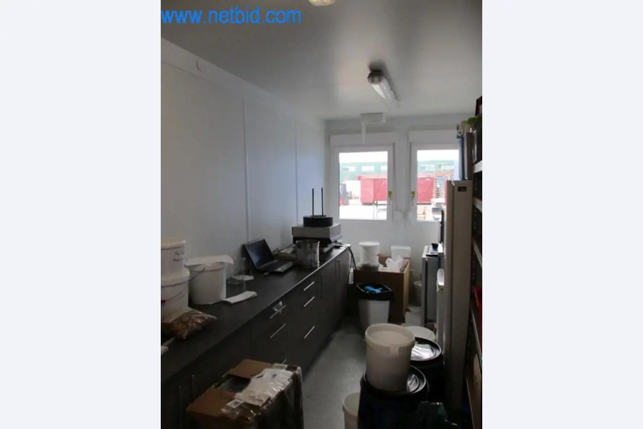 Stroje, vozový park a provozní zařízení-2