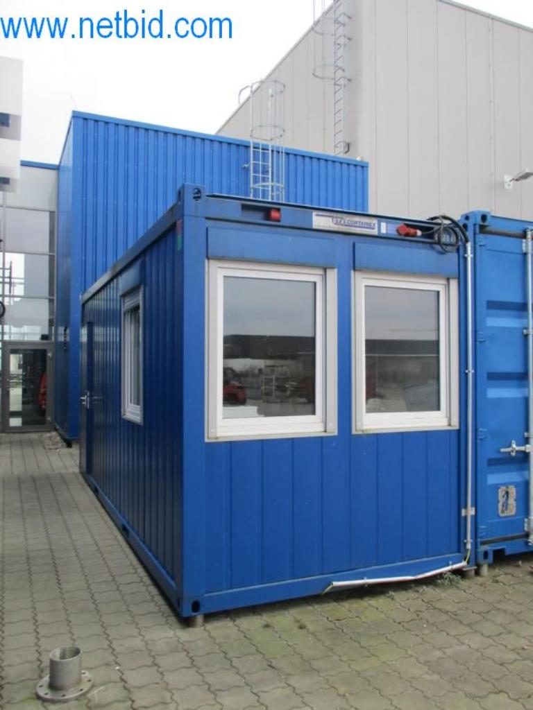 Machines, vehicle fleet and operating equipment-3