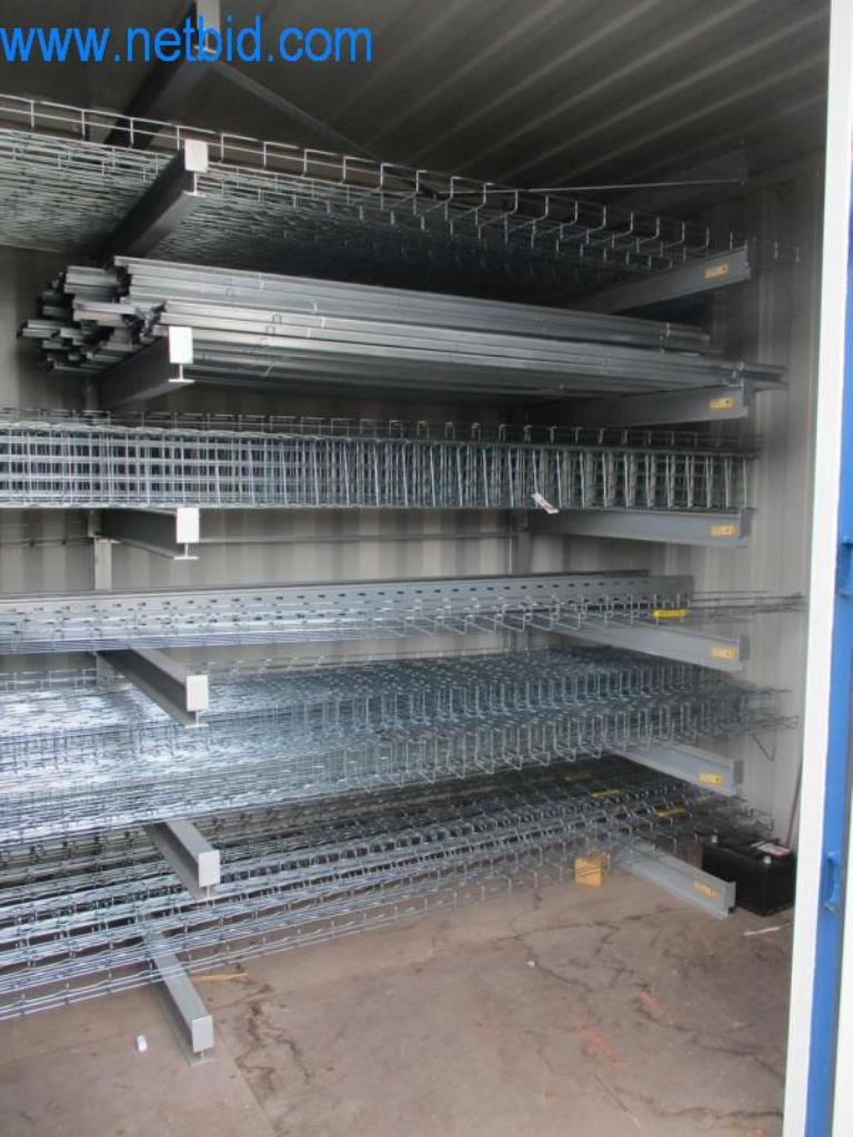 Stroje, vozový park a provozní zařízení-2