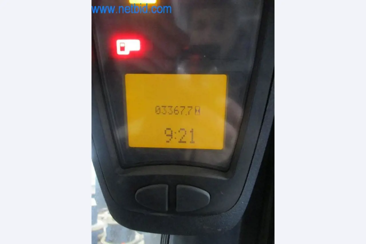 Stroje, vozový park a provozní zařízení-3