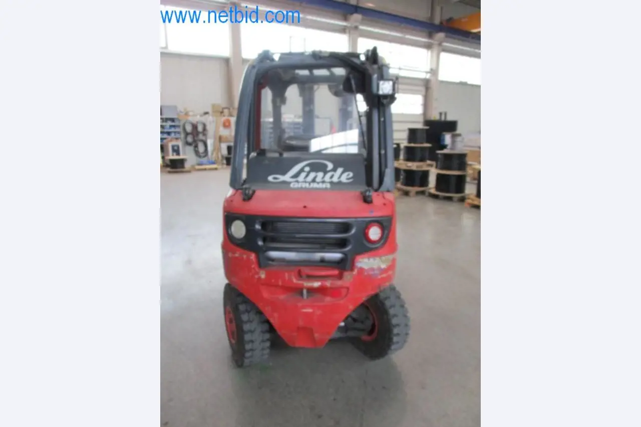 Stroje, vozový park a provozní zařízení-4