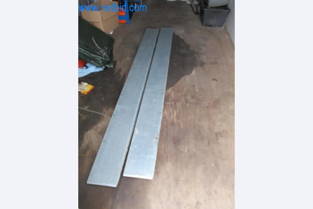 Stroje, vozový park a provozní zařízení-3