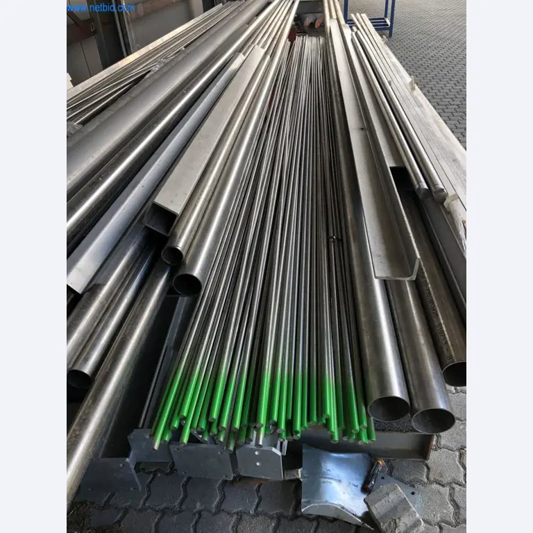 Stroji, vozni park in operativna oprema-4